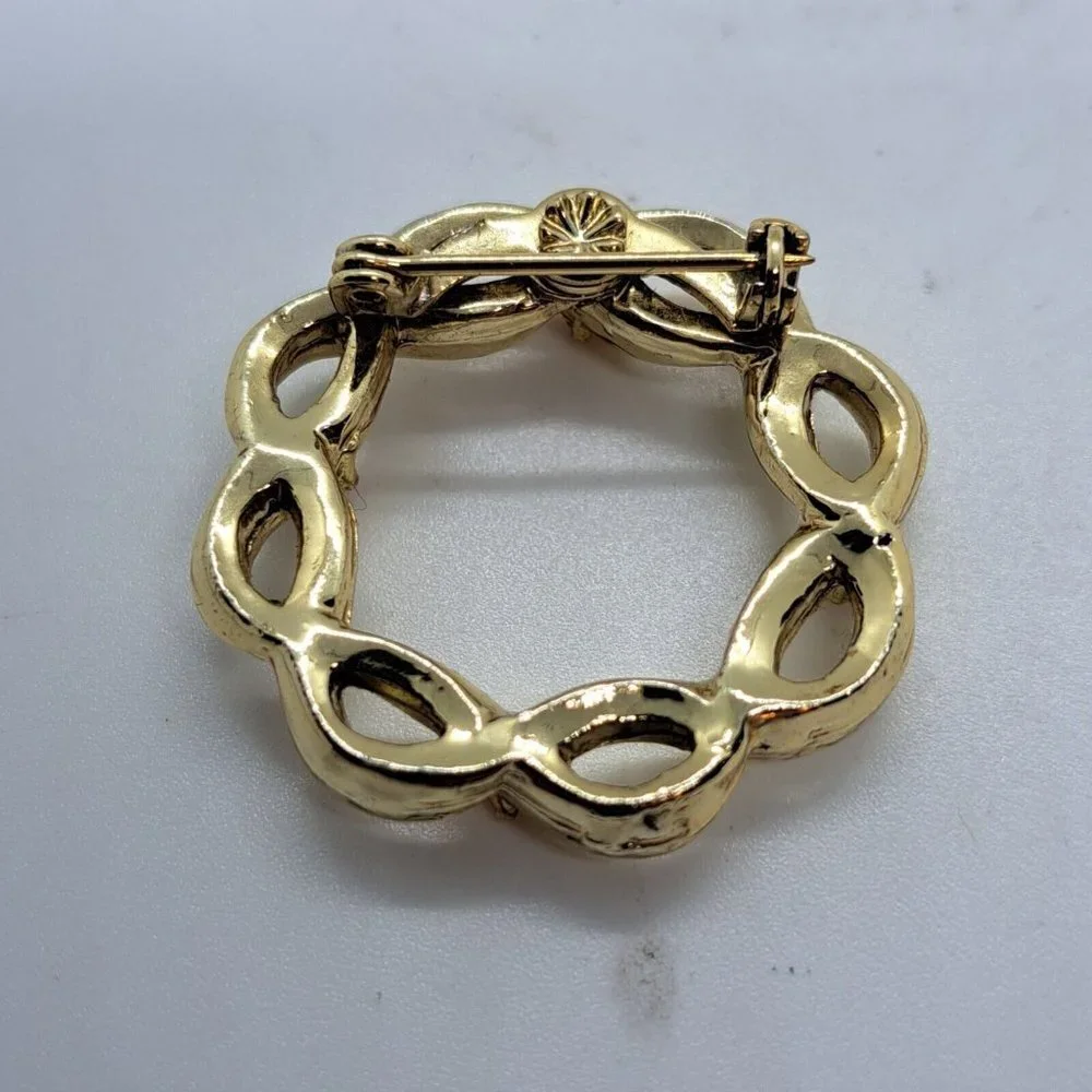 Gold tone Wreath Brooch Pink Stones 1.5" - Picture 2 of 2